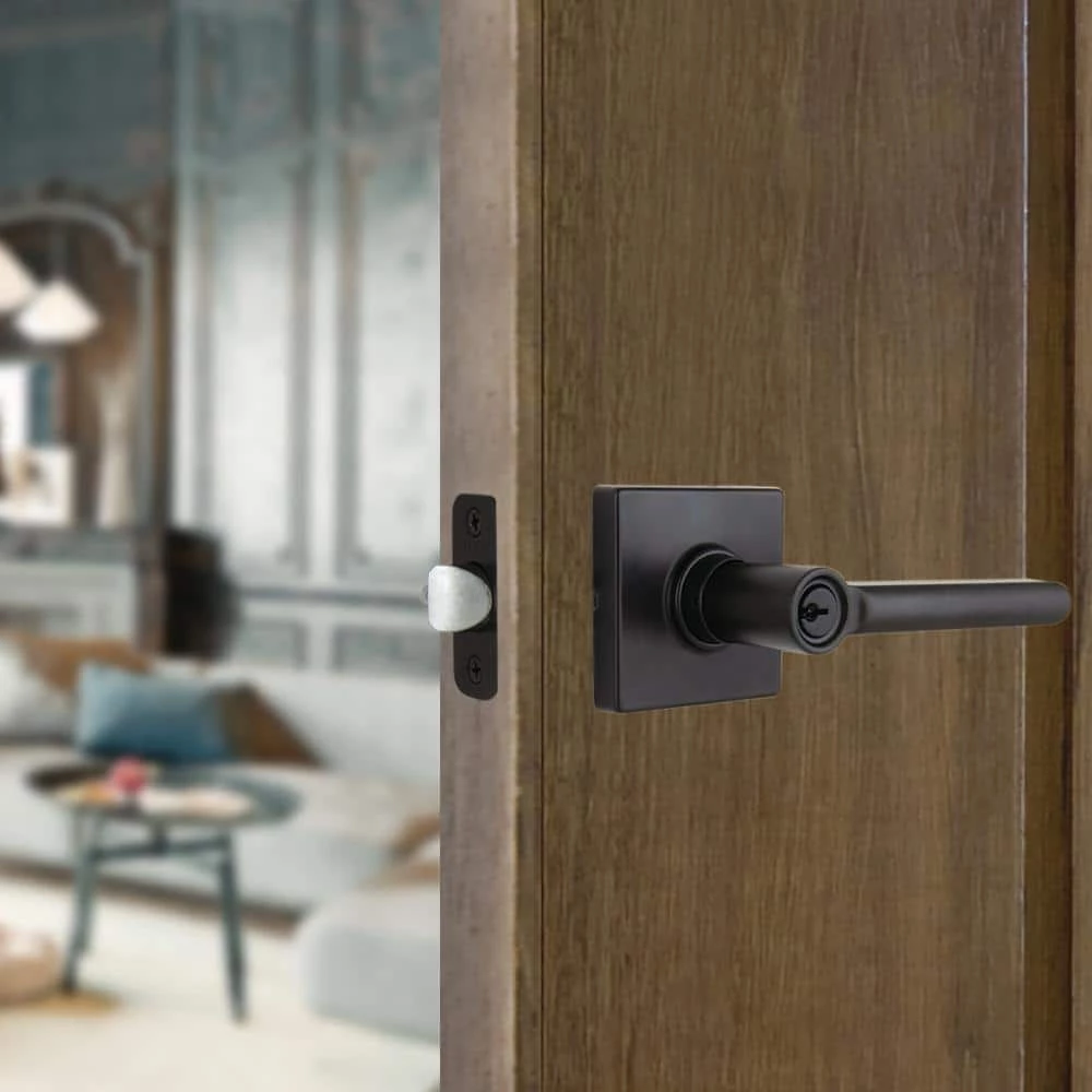 Defiant Tonbridge Matte Black Keyed Entry Door Handle with Square Rose 4 Defiant Tonbridge Matte Black Keyed Entry Door Handle with Square Rose - Image 2