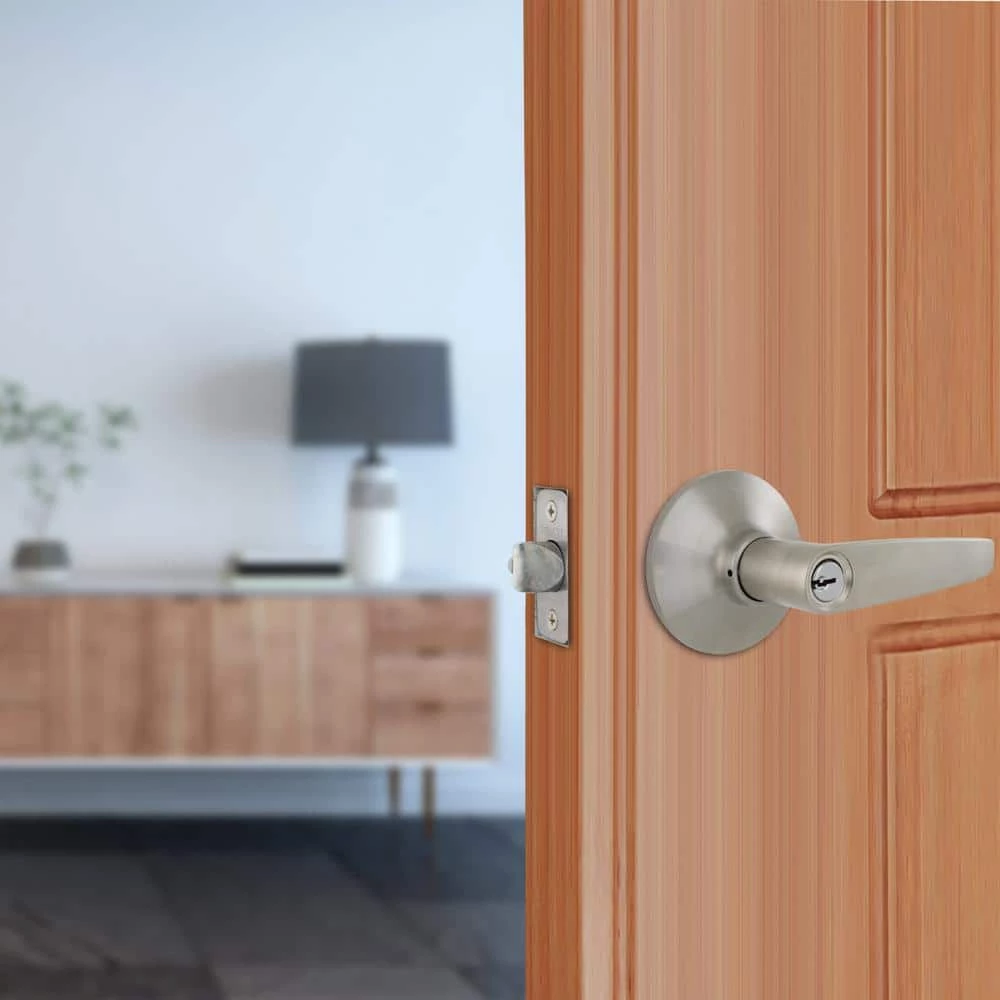 Defiant Olympic Stainless Steel Keyed Entry Door Handle Lock 5 Defiant Olympic Stainless Steel Keyed Entry Door Handle Lock - Image 3