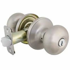 Defiant Simple Series Round Stainless Steel Keyed Entry Door Knob -Barton Kramer Shop defiant entry door knobs evtf600b 44 1000